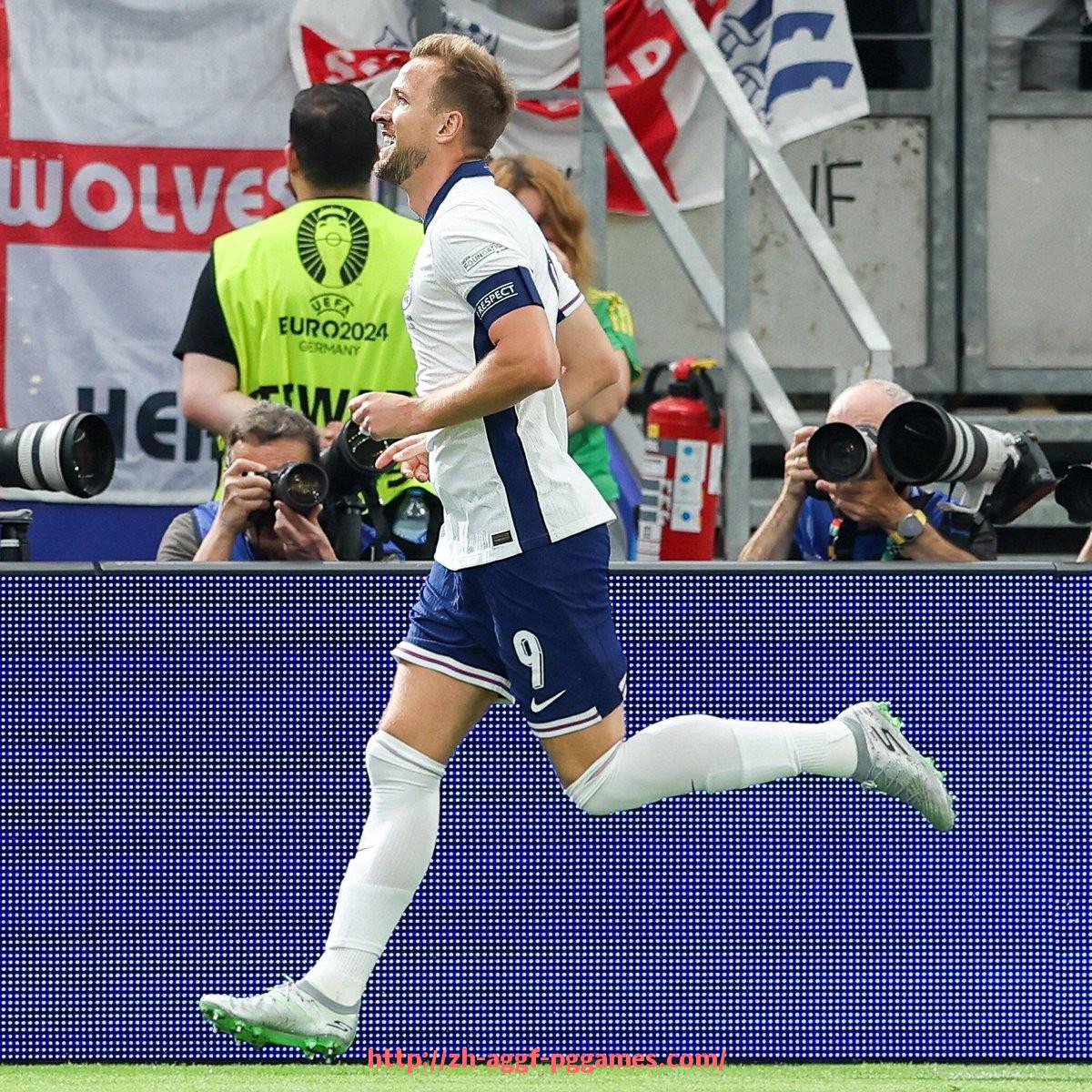 PG模拟器官方网站-NBA快报：火箭队最新战绩与伤病情况速览